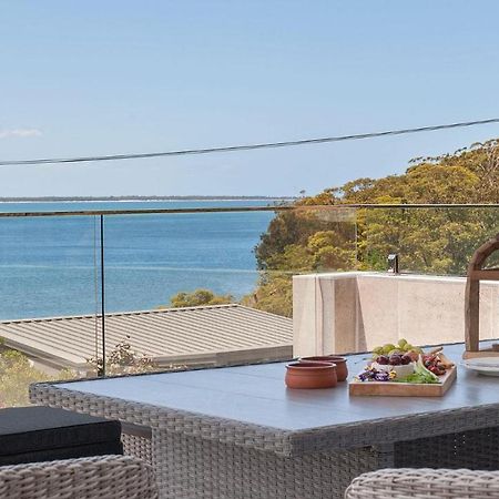 Dutchie'S Sand & Sea Beach House - Easy Walk To The Beach Нельсон-Бей Екстер'єр фото