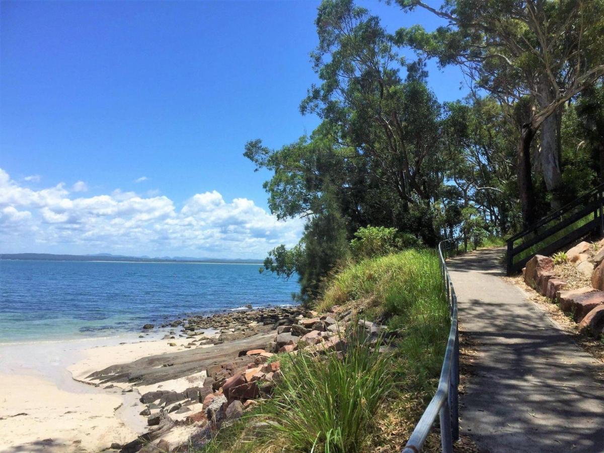 Dutchie'S Sand & Sea Beach House - Easy Walk To The Beach Нельсон-Бей Екстер'єр фото